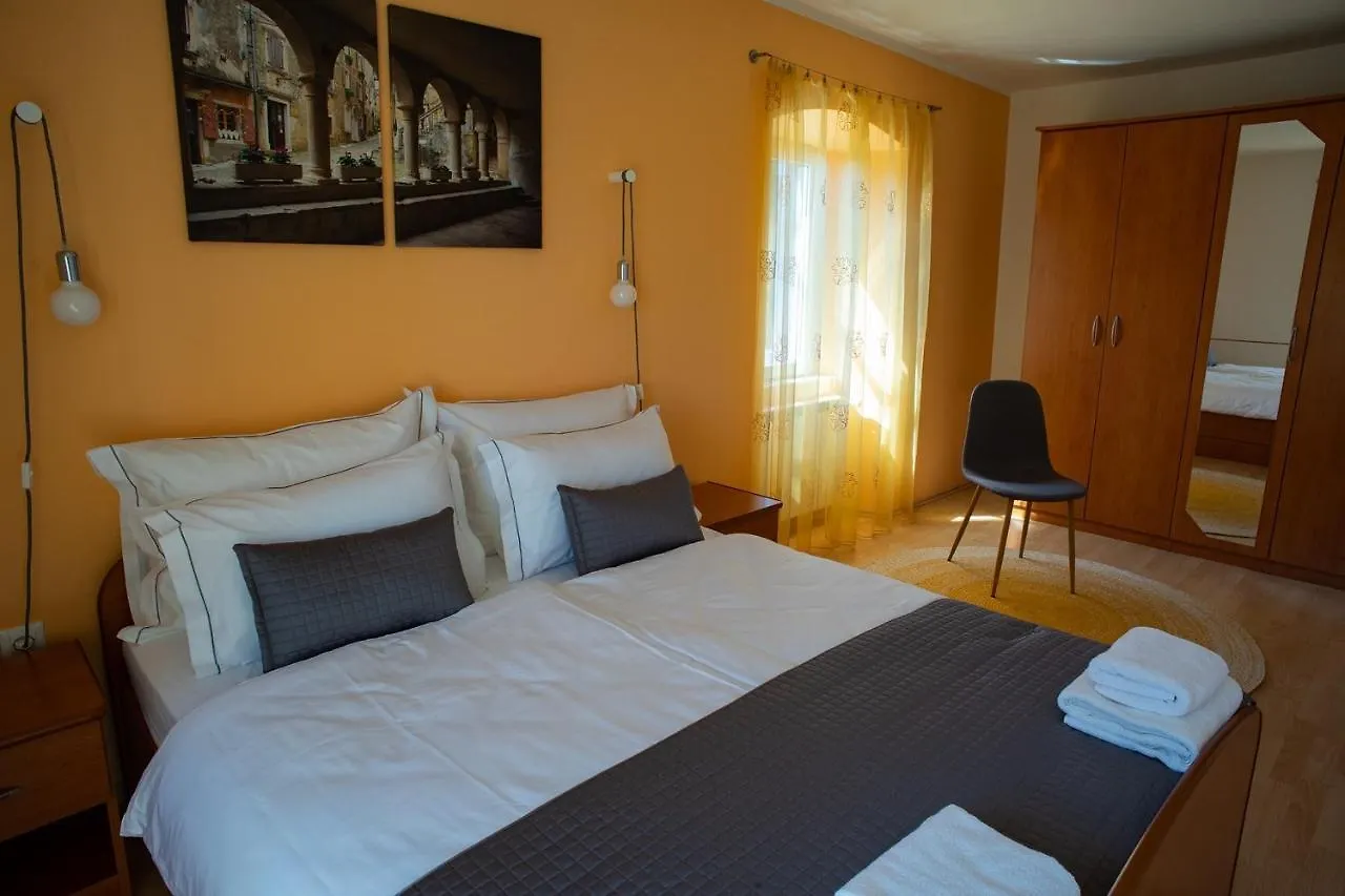 Olive Tree Apartments Umago