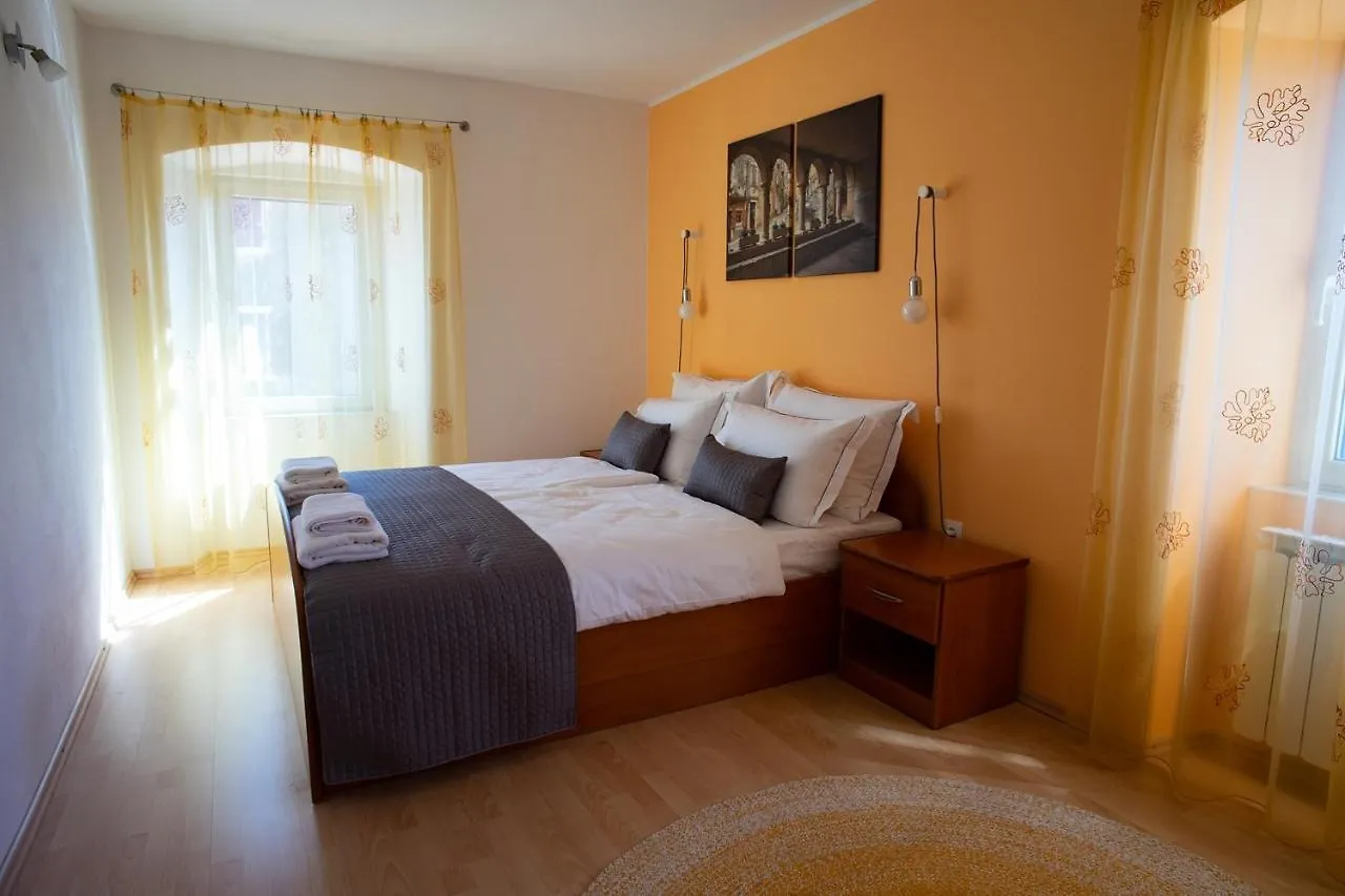 Olive Tree Apartments Umago