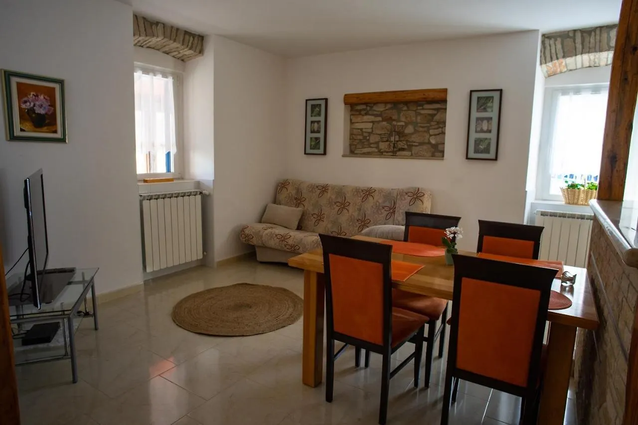 Olive Tree Apartments Umago