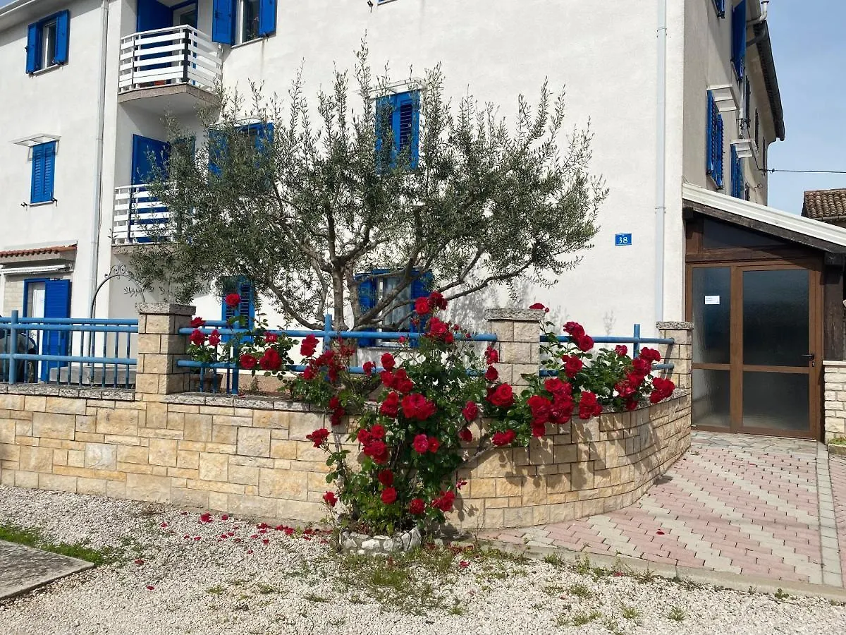 Olive Tree Apartments Umago