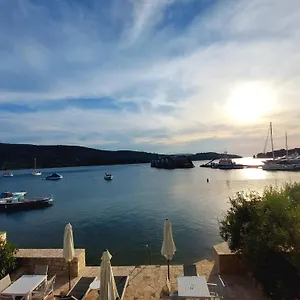 Solis 2 , Cres Kroatien